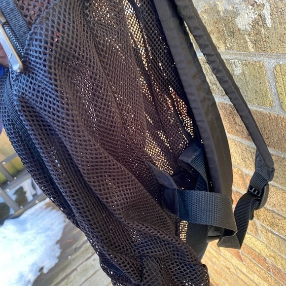 Vintage 2003 White Tag Nike Mesh Backpack Black - Picture 7 of 15
